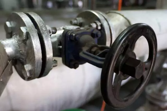 对付管道阀门“跑、冒、滴、漏”必须做好以下几点 对付管道阀门“跑、冒、滴、漏”必须做好以下几点